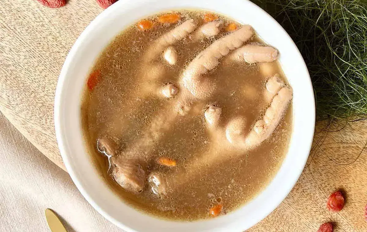 طرز تهیه سوپ پای مرغ | سوپ مقوی و ضد سرماخوردگی