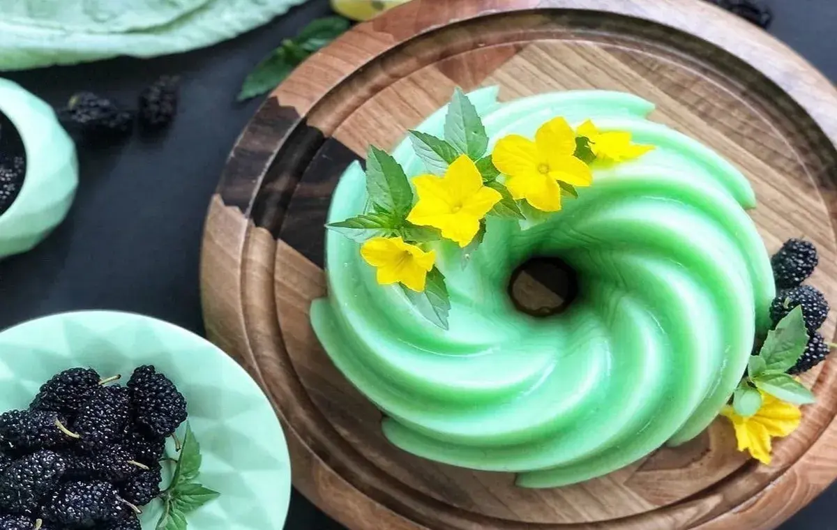 طرز تهیه ژله بستنی چند رنگ و خنک تابستانی