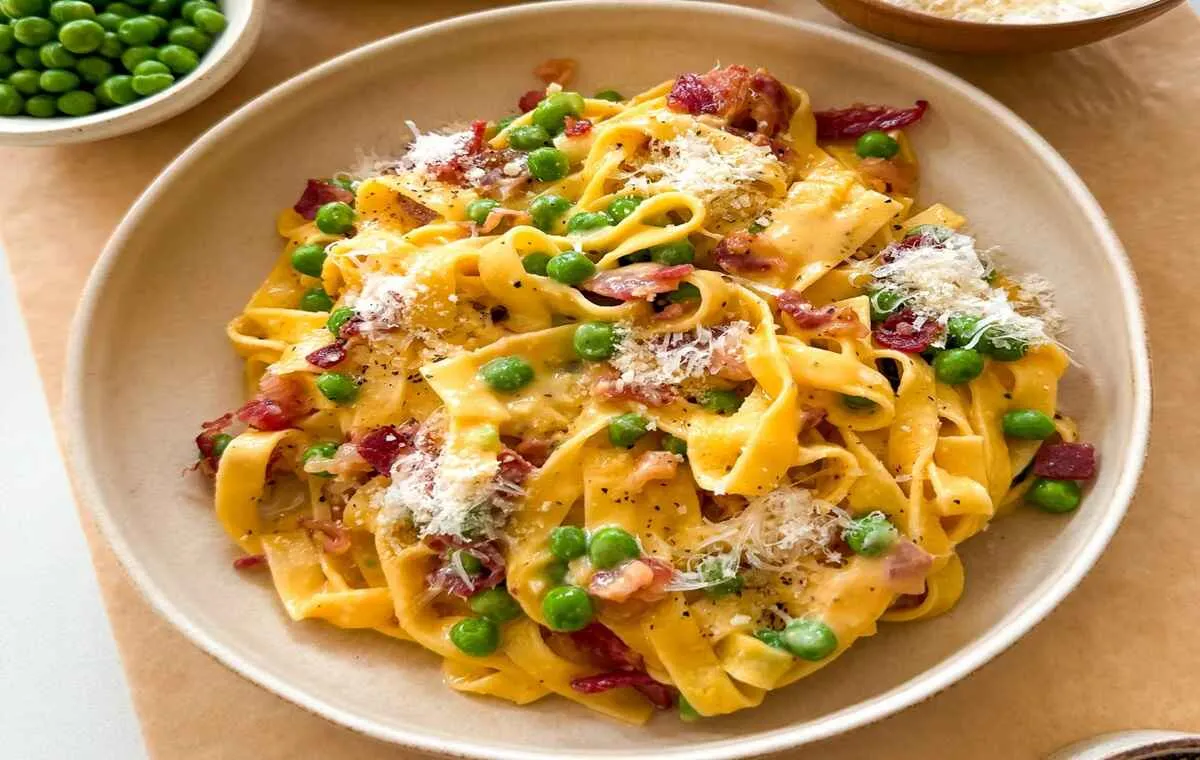 طرز تهیه پاستا کاربونارا خانگی | آموزش گام‌به‌گام