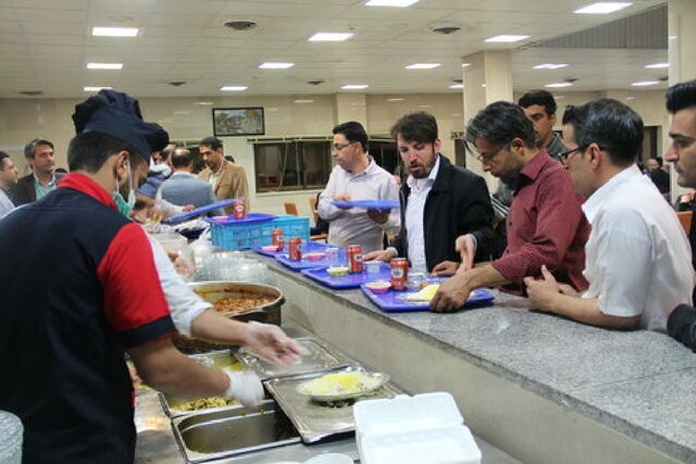 تغییرات تغذیه دانشجویان و پرداخت یارانه مستقیم غذا