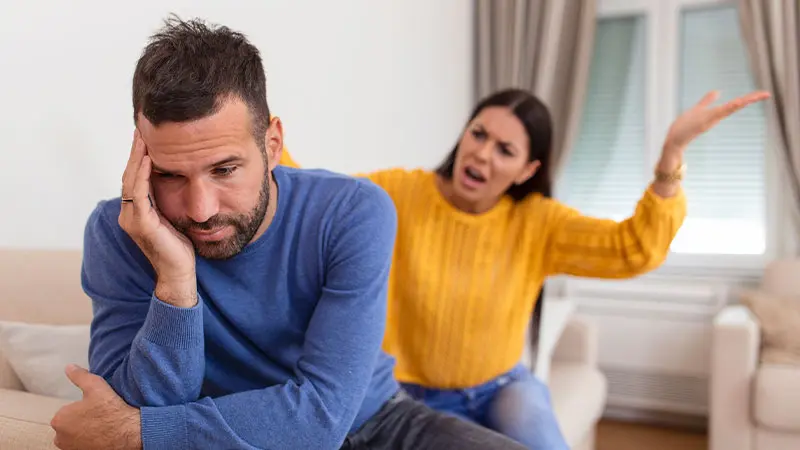 چگونه با همسری عصبانی در دوران بارداری رفتار کنیم؟