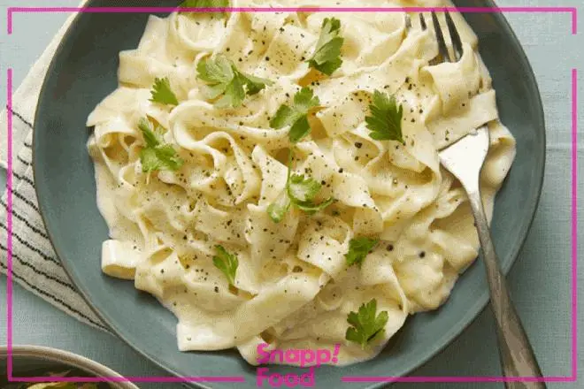 طرز تهیه پاستا آلفردو با نکات طلایی و آسان