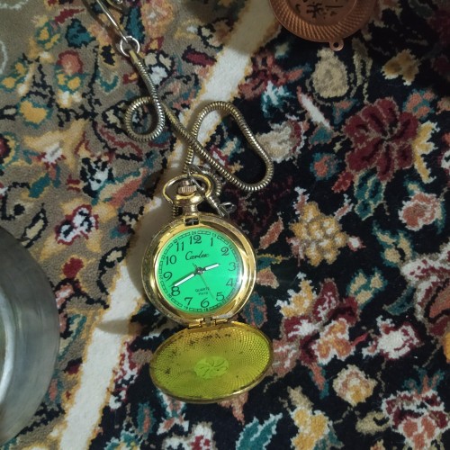 ساعت جیبی قدیمی زیبا و سالم برای کلکسیونرها