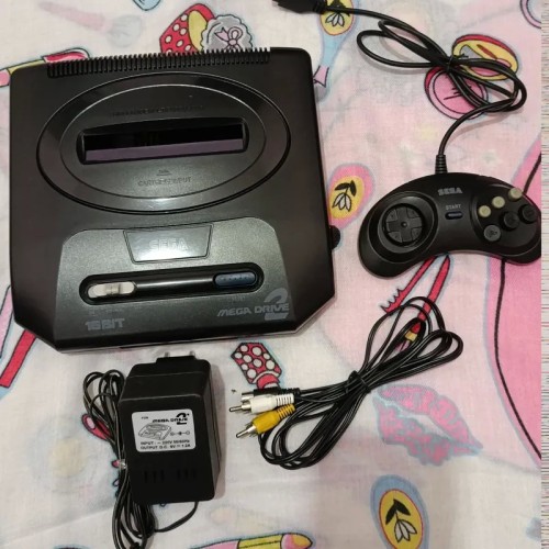 فروش سگا مگا درایو 2 حافظه دار کامل و سالم