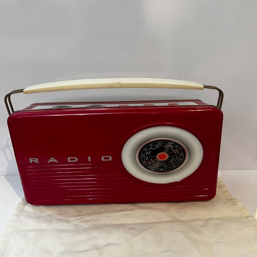 فروش قوطی فلزی طرح رادیو ساخت انگلیس با ابعاد 24*16*8