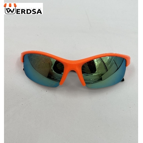 خرید عینک آفتابی اسپرت کد 1624AA