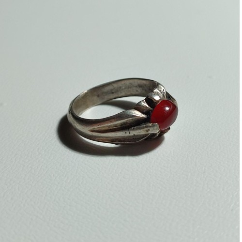 فروش انگشتر بچگانه عقیق سرخ با قیمت مناسب