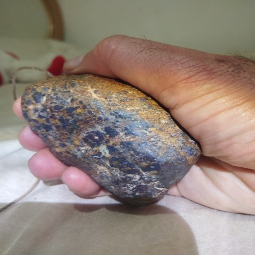 سنگ راف منحصربفرد با پوسته سوخته و رنگ خاص