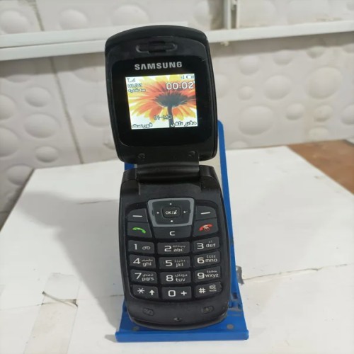 فروش گوشی سامسونگ تاشو C270 با باتری و شارژر