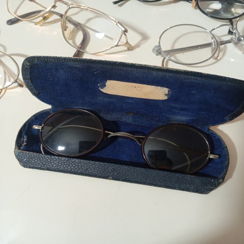 فروش عینک انتیک فرانسوی برند ALGHA