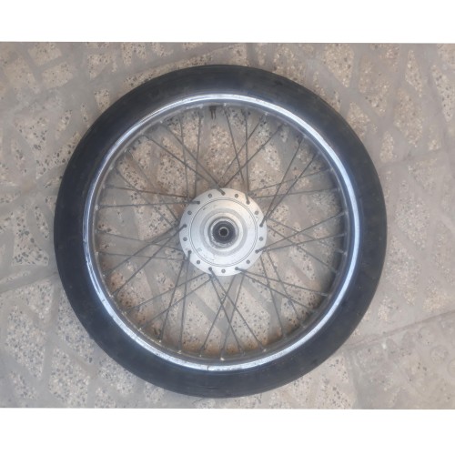 تایر کامل جلوی هوندا سالم و نو برای سرویس