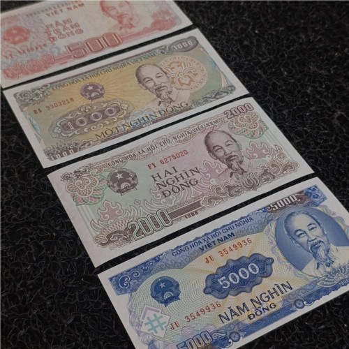 فروش ست 4 عددی اسکناس دونگ ویتنام خشک سوپر بانکی
