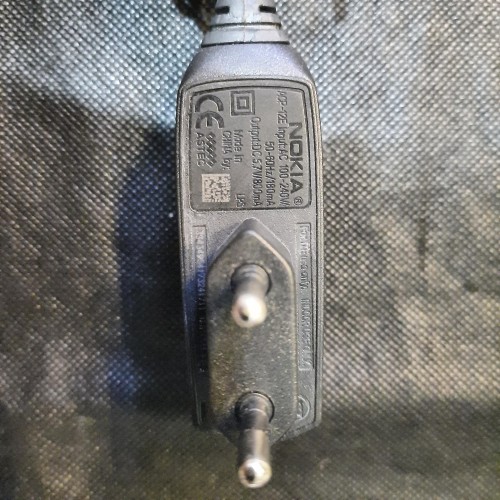 فروش شارژر ی سوکت بزرگ نوکیا