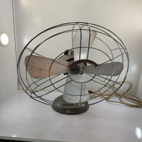 پنکه اِرش هلندی پره فلزی سنگین با قابلیت نصب دیواری و چرخش 180 درجه