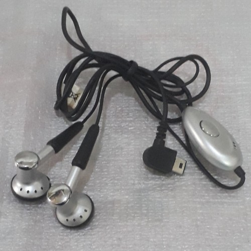 فروش هندزفری موتورولا سوکت مدل v3