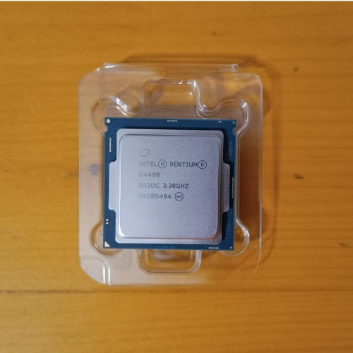فروش پردازنده نسل 6 اینتل G4400 گرافیک دار با فن