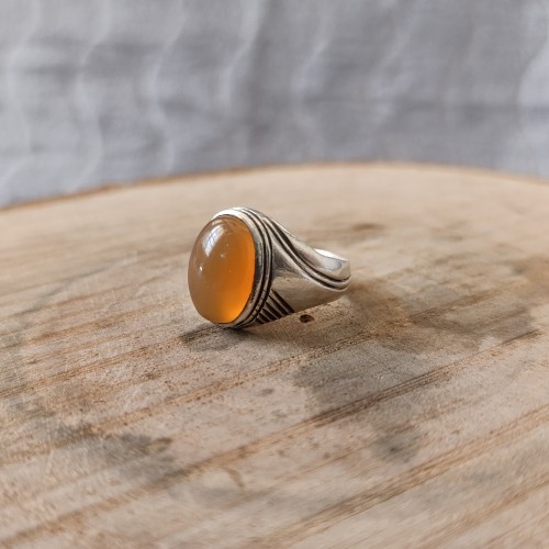 فروش انگشتر نقره عقیق یمنی کهنه با بهترین قیمت