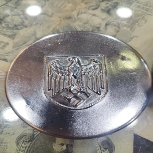 فروش جعبه فلزی با آرم ارتش آلمان نازی در فروشگاه ما