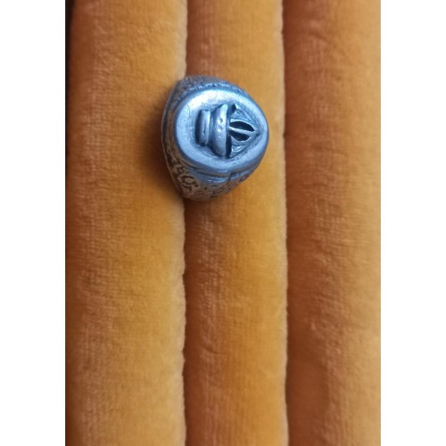 فروش انگشتر نقره قدیمی با طرح کشتی و گل و مرغ