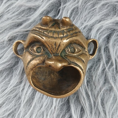 فروش زیر سیگاری دیو