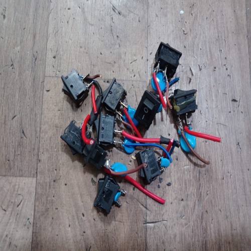 کلیدهای روشن و خاموش 220 ولت بسته 10 عددی