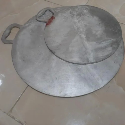 فروش یک عدد ساج نان پزی اماراتی بزرگ 40 سانتی