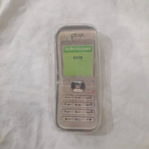 کاور ژله ای نوکیا 6030 با طراحی مقاوم و زیبا