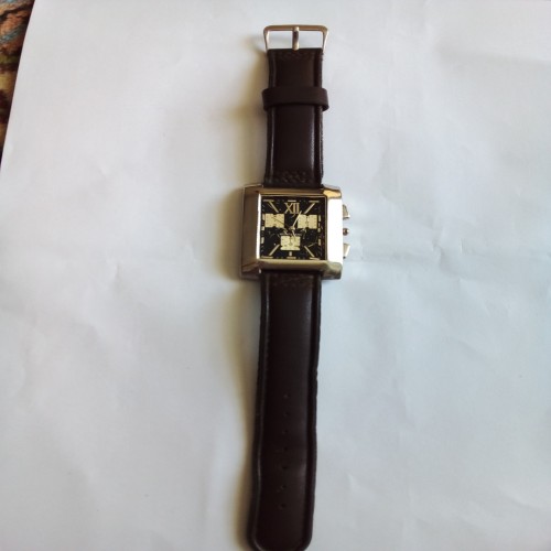 فروش ساعت مچی مردانه معیوب کد754 با شیشه شکسته