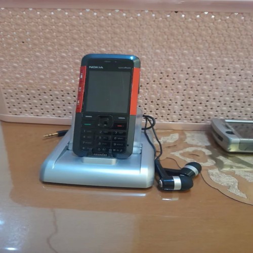 خرید نوکیا 5310 با هندزفری و شارژر اصلی