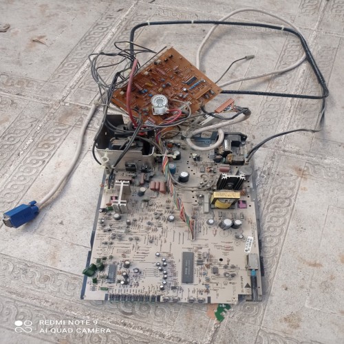 فروش برد مانیتور قدیمی با بهترین قیمت و کیفیت