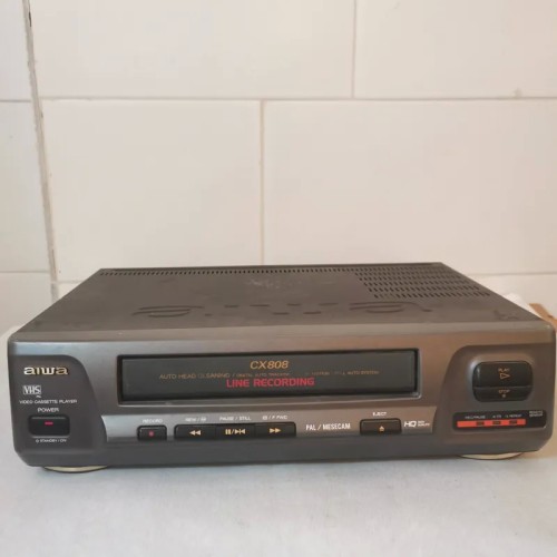 فروش ویدئو قدیمی آیوا با تسمه و قطعات یدکی