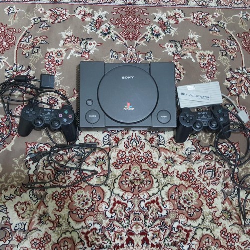 فروش پلی استیشن سالم کامل با دسته و وسایل در حد نو