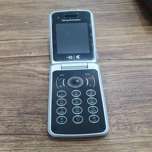 فروش گوشی کلکسیونی سونی اریکسون T707 جدید و نو