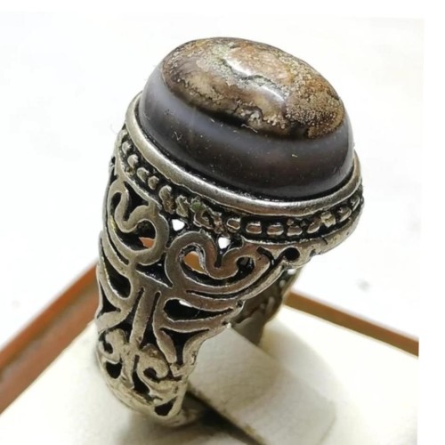 فروش انگشتر زیبا نقره با نگین زوعه و رکاب محکم