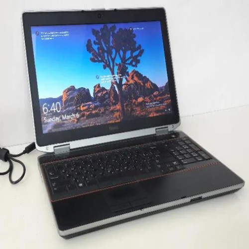 فروش لپ‌تاپ Dell لمسی با پردازنده i7 سالم و قیمت مناسب
