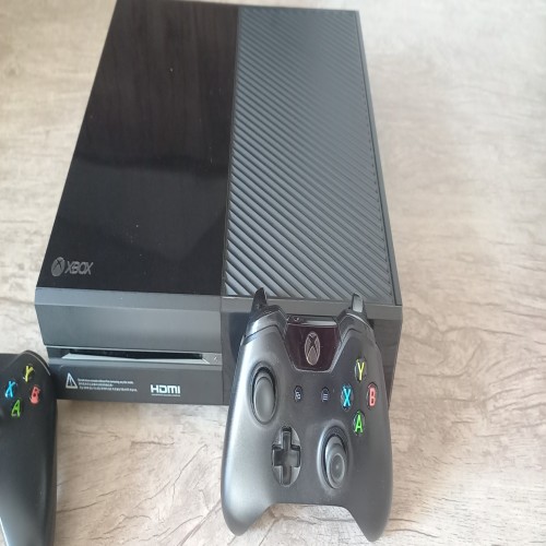 فروش ایکس باکس وان خانگی ظرفیت 500 گیگابایت سالم