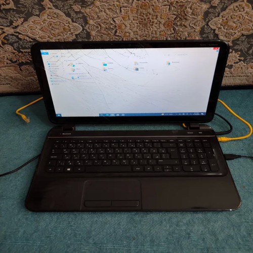 فروش لپ تاپ HP با صفحه ترک‌خورده و بدون باتری