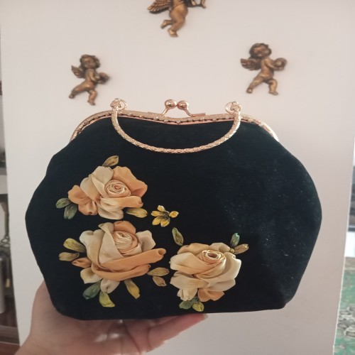 فروش کیف روباندوزی قدیمی اروپایی نو نو