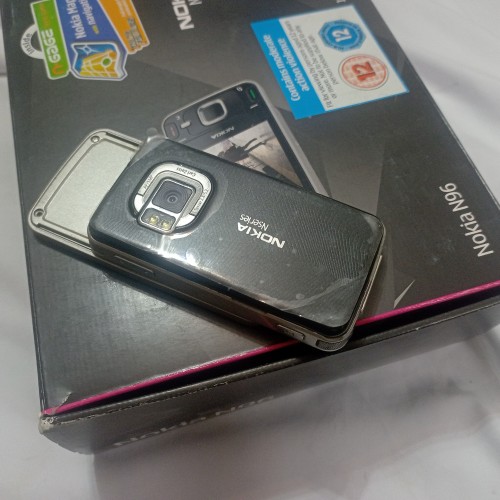 فروش موبایل قدیمی کشویی نوکیا nokian96