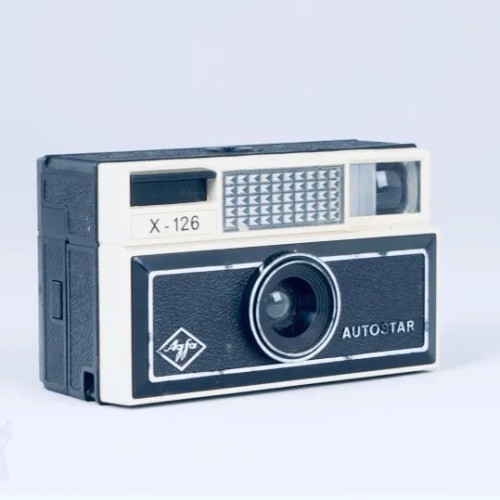 فروش دوربین قدیمی کلکسیونی AGFA Autostar X 126 با قیمت مناسب