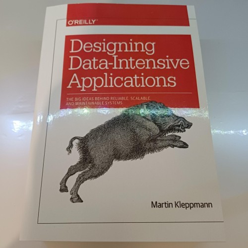 کتاب طراحی برنامه‌های داده‌محور اثر Martin Kleppmann