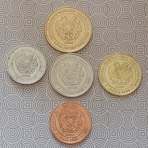 فروش سکه‌های ارمنستان با هدیه ویژه و تخفیف عالی