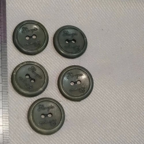 فروش 5 عدد دکمه قدیمی با قیمت مناسب و ارسال سریع