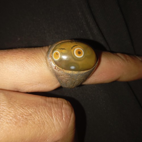 فروش انگشتر مصور یمن کهنه با انرژی واقعی