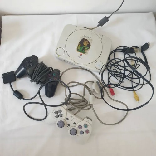 فروش پلی استیشن Sony 1 با لوازم جانبی تست نشده