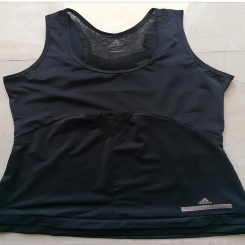 تاپ ورزشی زیبا برای تمرین‌های روزانه و تناسب اندام