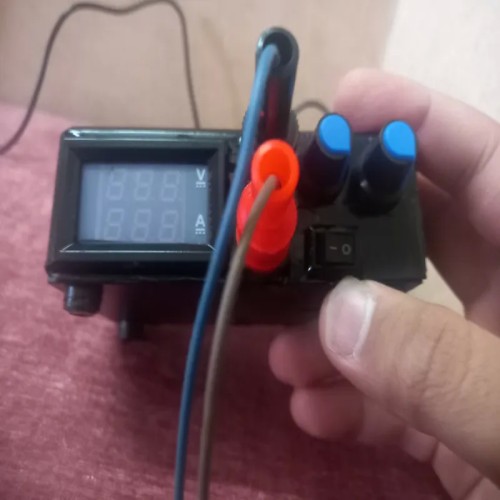 فروش منبع تغذیه 0 تا 10 آمپر متغیر 0 تا 35 ولت متغیر