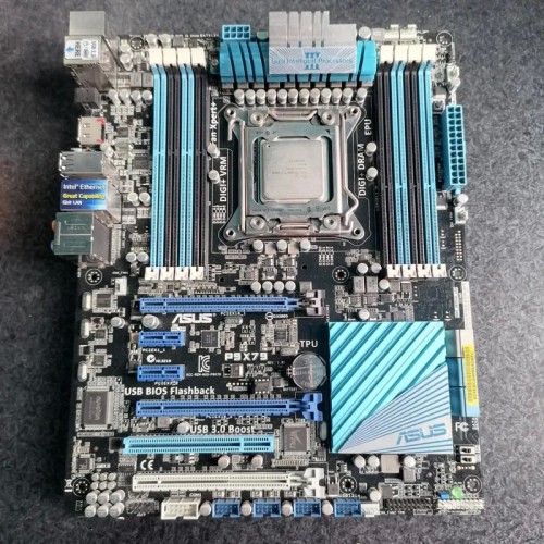 فروش باندل ASUS x79 و CPU 4820K با کیفیت بالا