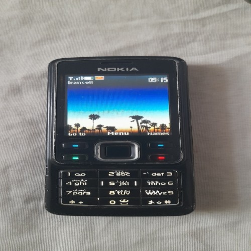 فروش نوکیا Nokia 6300 استیل مشکی سالم و بدون باتری