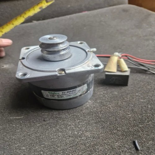 فروش موتور 220 ولت 1200 تا 1450 دور ژاپنی با بهترین قیمت